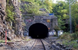 250953