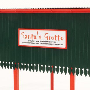 Claptowte Railway – Santa’s Grotto Carriage Shed